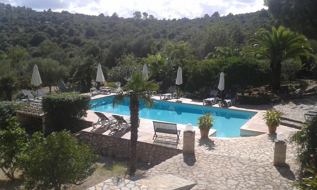 Hotel El Encinar De Artá Esterno foto