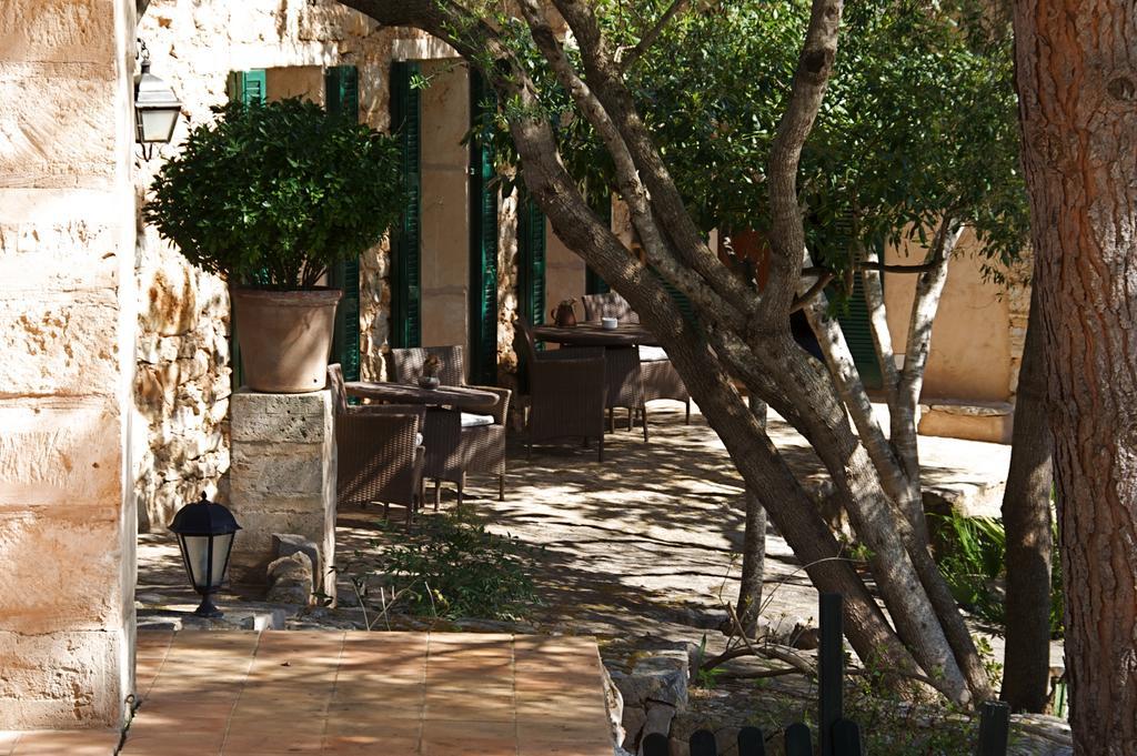 Hotel El Encinar De Artá Esterno foto